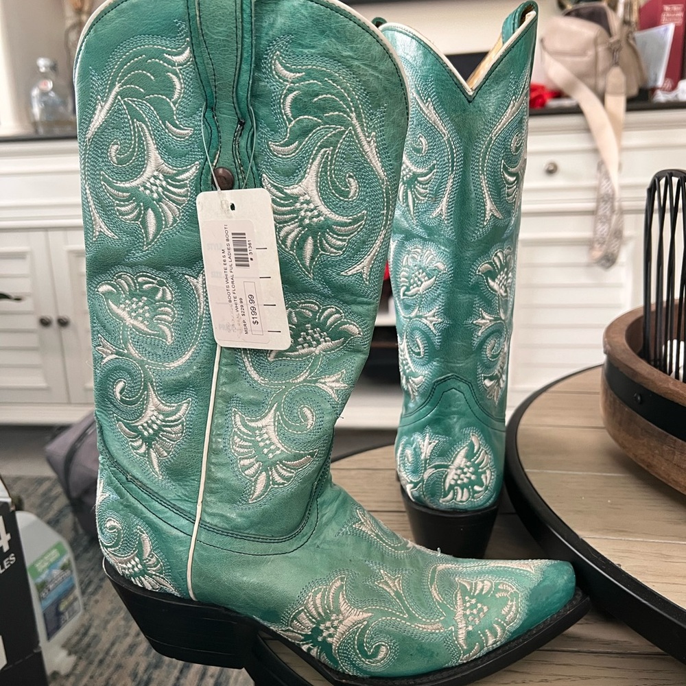 Corral Blue and White Heeled Boots with Intricate Embroidery
